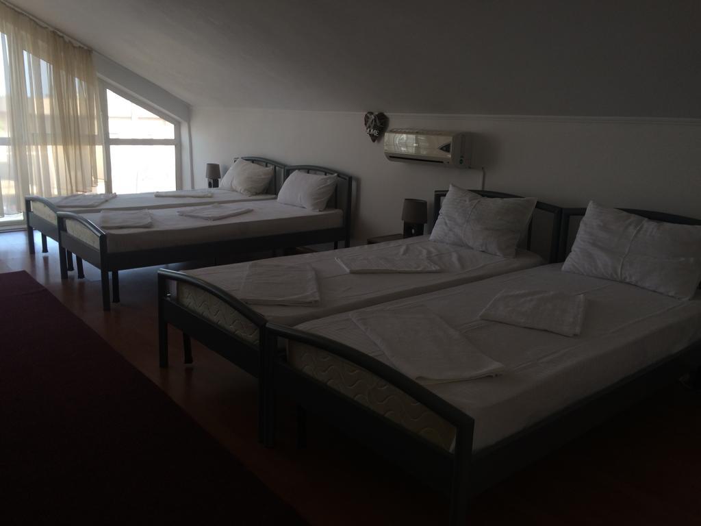 Casa Julius Hotel Constanţa Buitenkant foto
