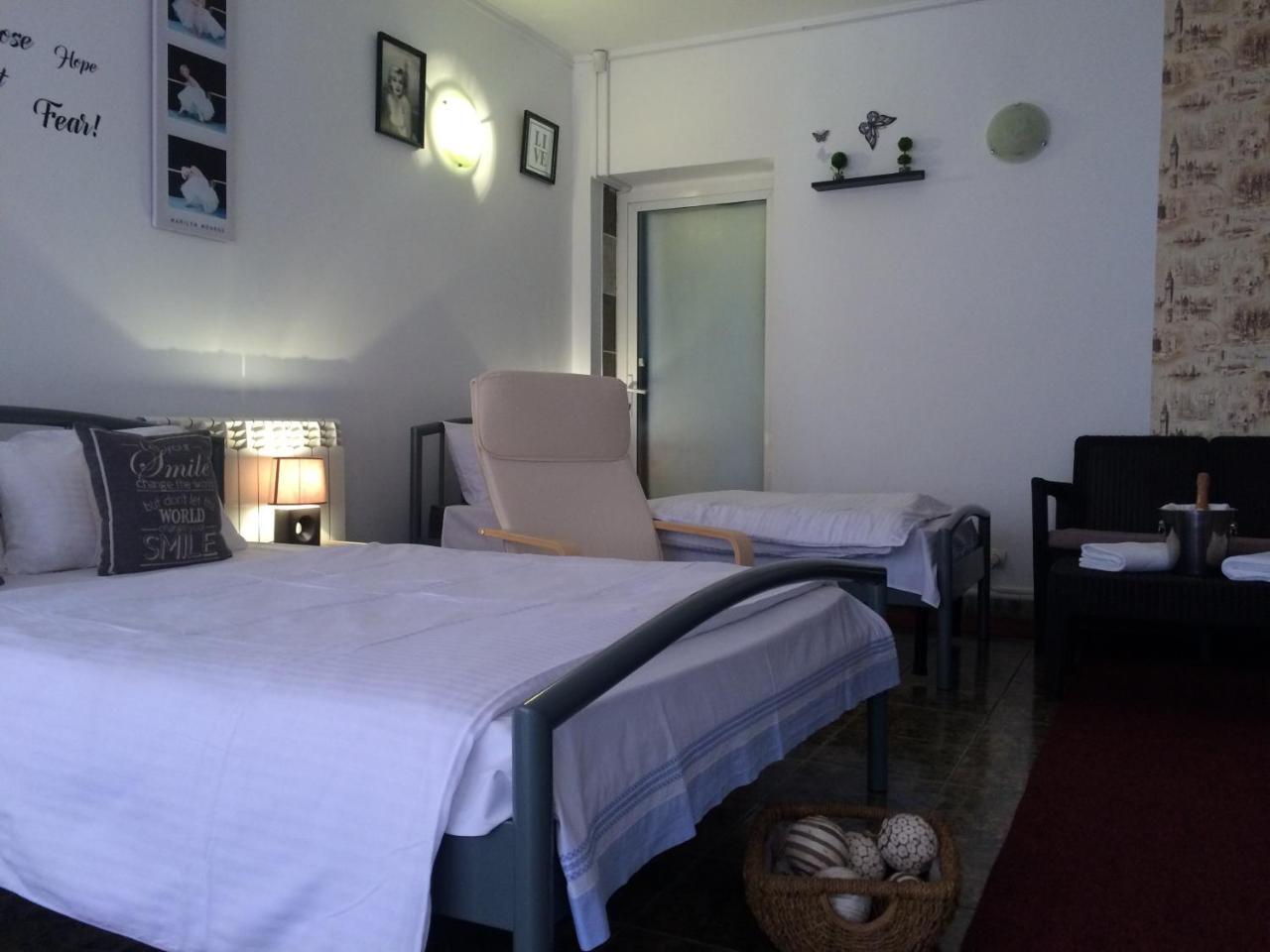 Casa Julius Hotel Constanţa Buitenkant foto
